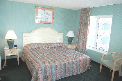 Mstr. bedroom w/king