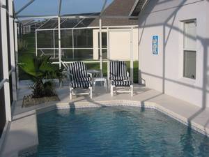 Pool & Sun Deck
