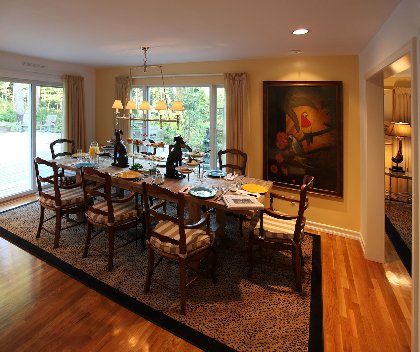 Casual dining space