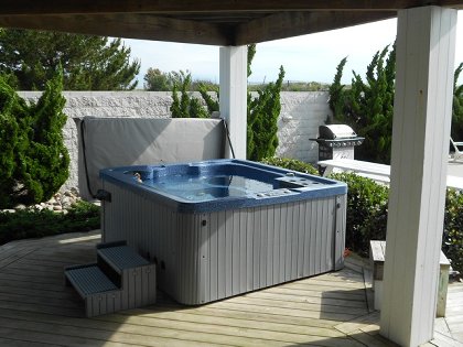 Poolside Hot Tub